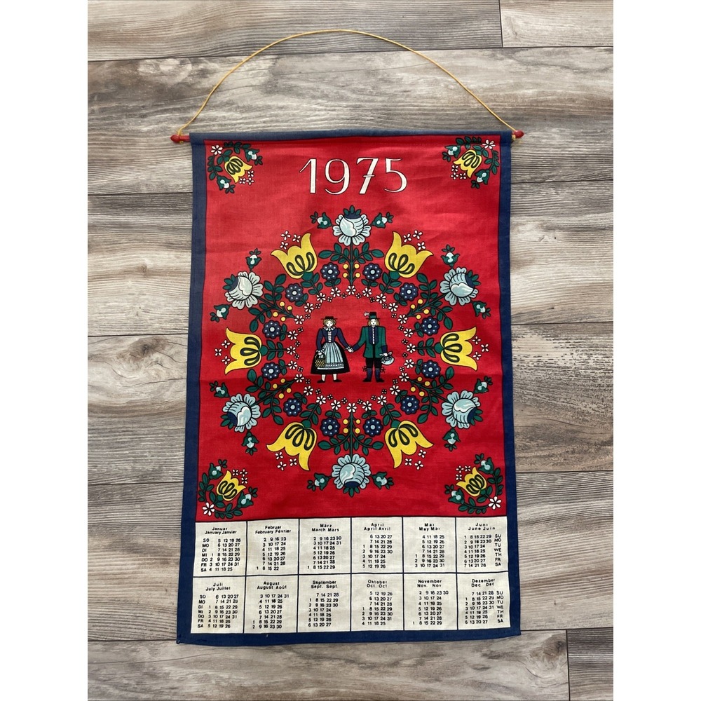 Vintage 1976 Linen Cloth Wall Hanging Calendar Floral Bright Beautiful